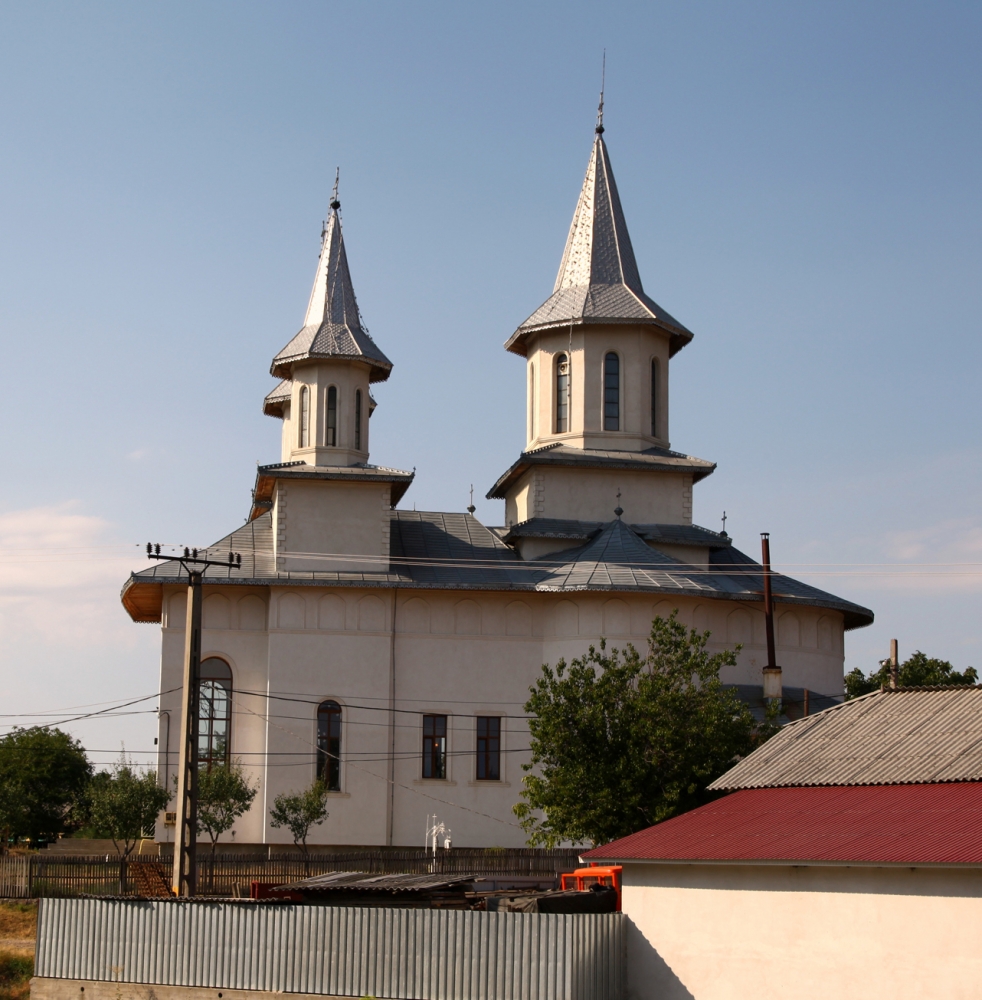 Biserica Ruginești