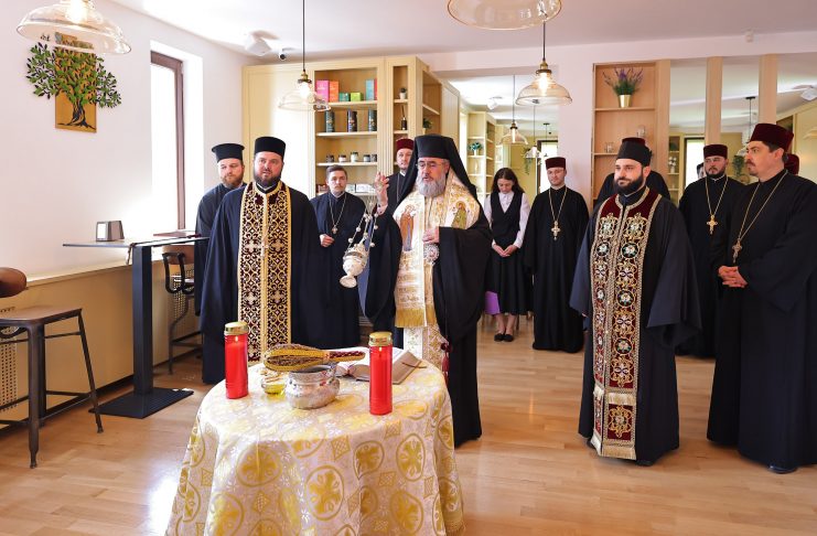 Sfințirea Ceainăriei Culturale și a noii săli de ședințe a Permanenței Consiliului Eparhial al Arhiepiscopiei Buzăului și Vrancei