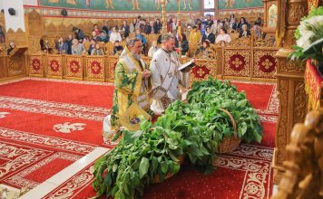 Duminica Cincizecimii la Catedrala Unirii din Focșani
