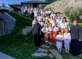 Ateliere tradiționale și tinere premiate în Parohia Neculele, județul Vrancea